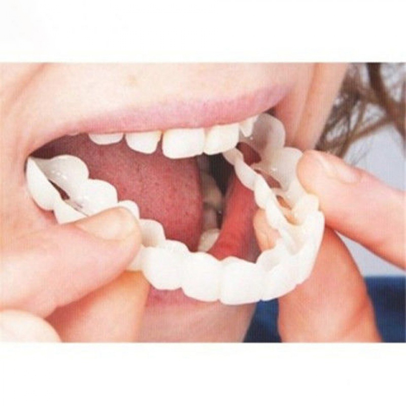完璧なフィット感の入れ歯カバー、ホワイトニング、スナップオン - Teeth Whitening Veneers のレビューと価格