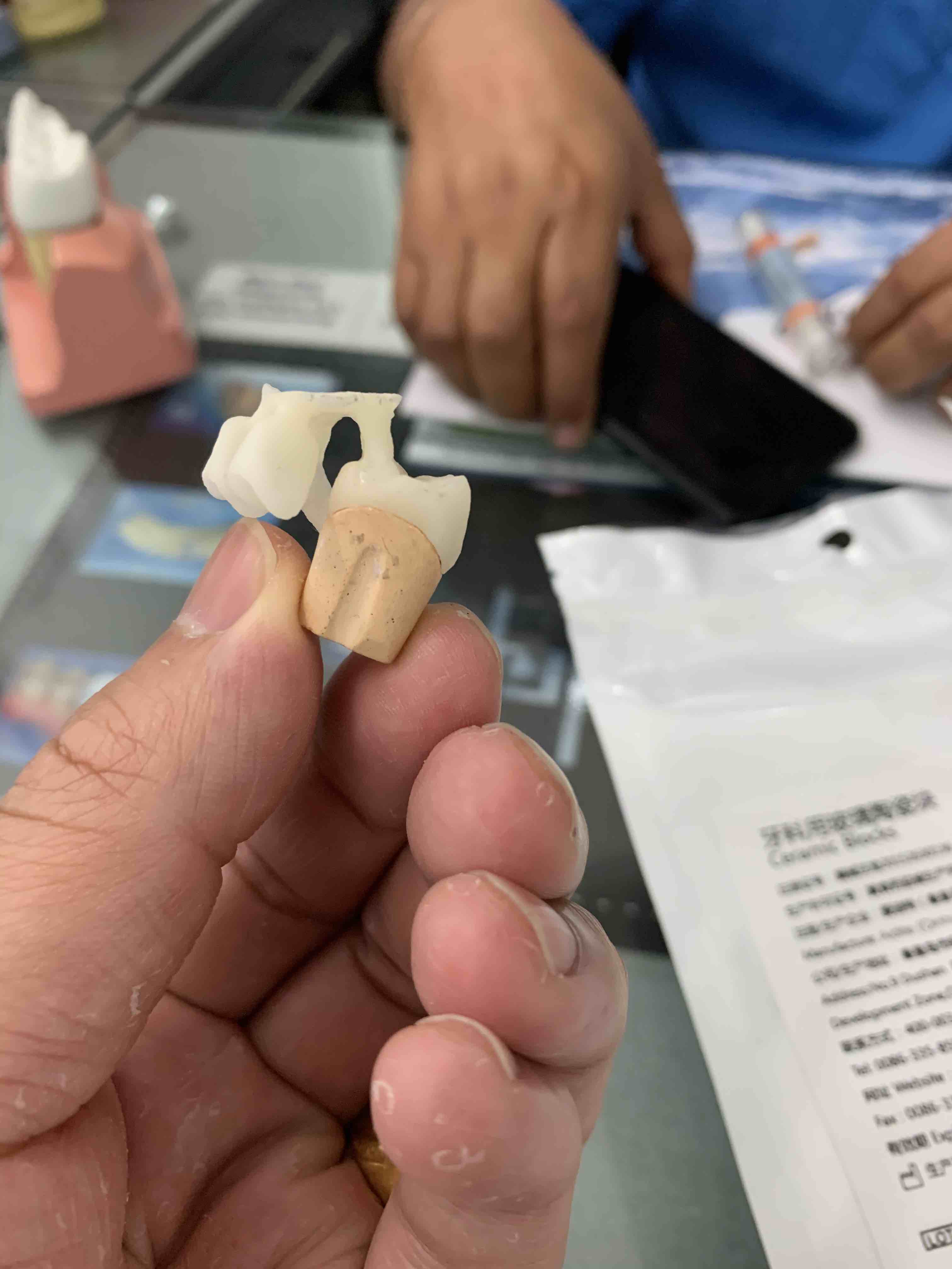 10 個 LT 歯科用ガラスセラミックインゴット二ケイ酸リチ - Teeth Whitening Veneers のレビューと価格